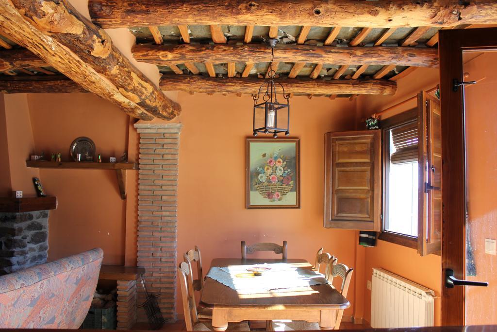 Country house Encarnita Bubion