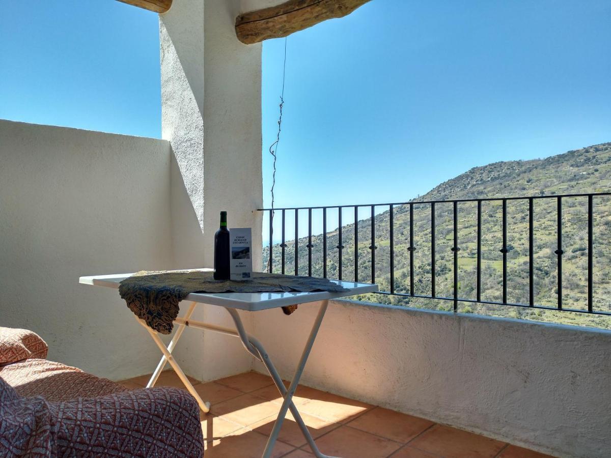 Country house Encarnita Bubion